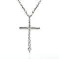 Strieborný prívesok krížik so zirkónmi