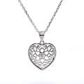 Strieborný prívesok srdce so zirkónmi