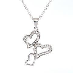 Strieborný prívesok srdce so zirkónmi