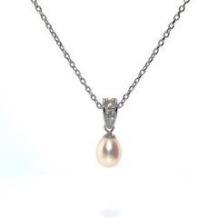 Strieborný prívesok perla so zirkónmi