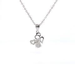 Strieborný prívesok anjela so zirkónmi