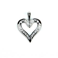 Strieborný prívesok srdce so zirkónmi