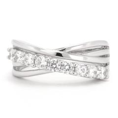 Strieborný prsteň so zirkónmi