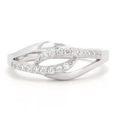 Strieborný prsteň so zirkónmi